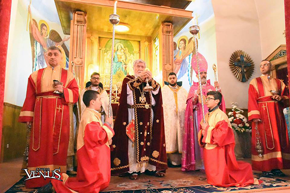 Catholicos Aram I celebrates Christmas Mass in Aleppo on Friday