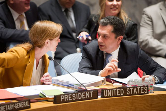 Armenia's Ambassador to the UN (right) with US Ambassador to the UN Samantha Power