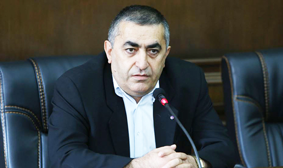 Leader of ARF's parliamentary faction and a member of the party's Bureau Armen Rustamian during a press conference on Sept. 16