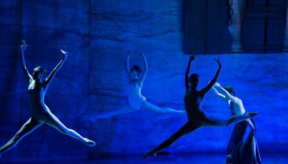 Ballet 2021 Foundation dancers performing at the opening of the inaugural Aurora Prize Ceremony (Photo: Aurora Prize)
