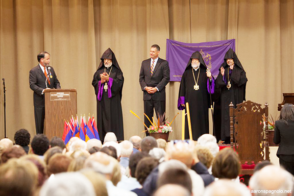Former U.S. Ambassador to Armenia John Evans speaks after being awarded the “Knight of Cilicia” medal (photo: Aaron Spagnolo)