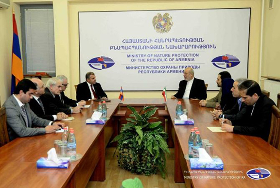 Armenian Minister of Nature Protection during a meeting with Iranian Energy Minister Hamid Chitchian (Source: Armenpress)