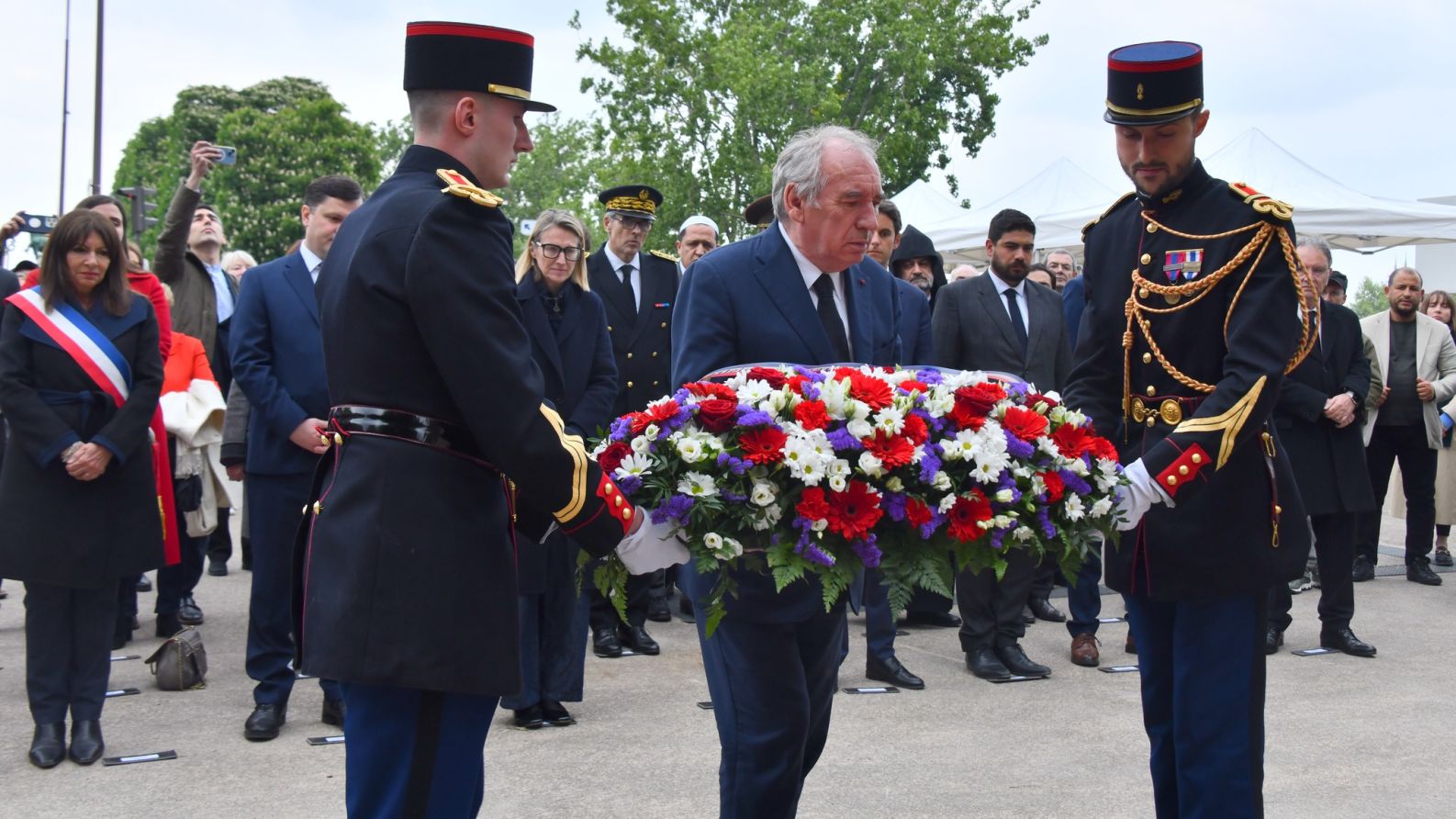 A state ceremony marking the 110th anniversary of the Armenian Genocide was held at the Esplanade of Armenia along the Seine River in central Paris on April 24. The event was attended by French Prime Minister François Bayrou. The ceremony began with a wreath-laying at the statue of Komitas in memory of the genocide victims.
