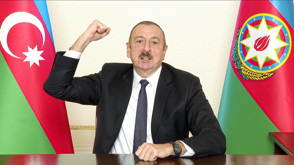 (Horizons Weekly) - Azerbaijani President Ilham Aliyev, whose government carried out the depopulation of Artsakh and has overseen the erasure of Armenian cultural heritage from Nakhichevan to Baku, is now urging the international community to validate what he describes as the “forcible expulsion of Azerbaijanis from Armenia” and to endorse their “right to return.” Addressing