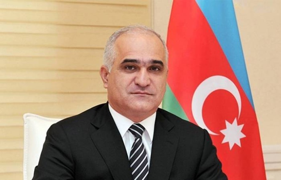 Ատրպէյճանի փոխվարչապետ Շահին Մուստաֆաեւի գլխաւորութեամբ պատուիրակութիւն մը ժամանած է Հայաստան։ Լուրը փոխանցած է ՀՀ արտաքին գործոց նախարարութիւնը՝ նշելով, թէ յաւելեալ տեղեկութիւններ կը հաղորդուին յետագային։ Մուստաֆաևը նաեւ Ատրպէյճանի սահմանազատման յանձնաժողովի նախագահն է։ Սահմանազատման յանձնաժողովները վերջին անգամ հանդիպած էին անցեալ տարուան նոյեմբերին՝ Կապալայի մէջ, ուր համաձայնութիւն գոյացած էր յաջորդ հանդիպումը կազմակերպելու Հայաստանի մէջ։ Միեւնոյն ժամանակ, տնտեսական համագործակցութեան